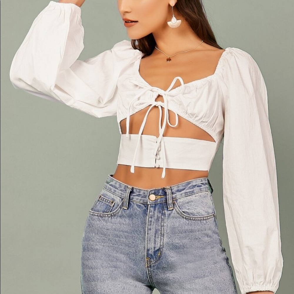 Puff sleeve tie front smocked crop top